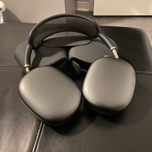 Apple AirPods Max - Space Grey (FREE SHIPPING)